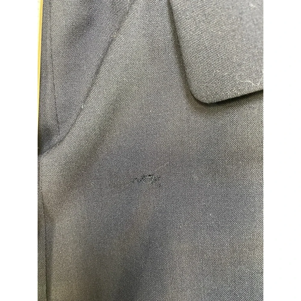 Jos. A. Bank small mark